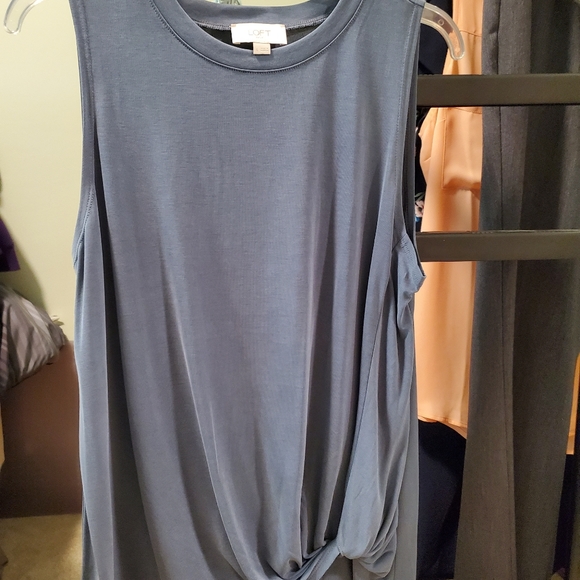 Loft outlet sleeveless top